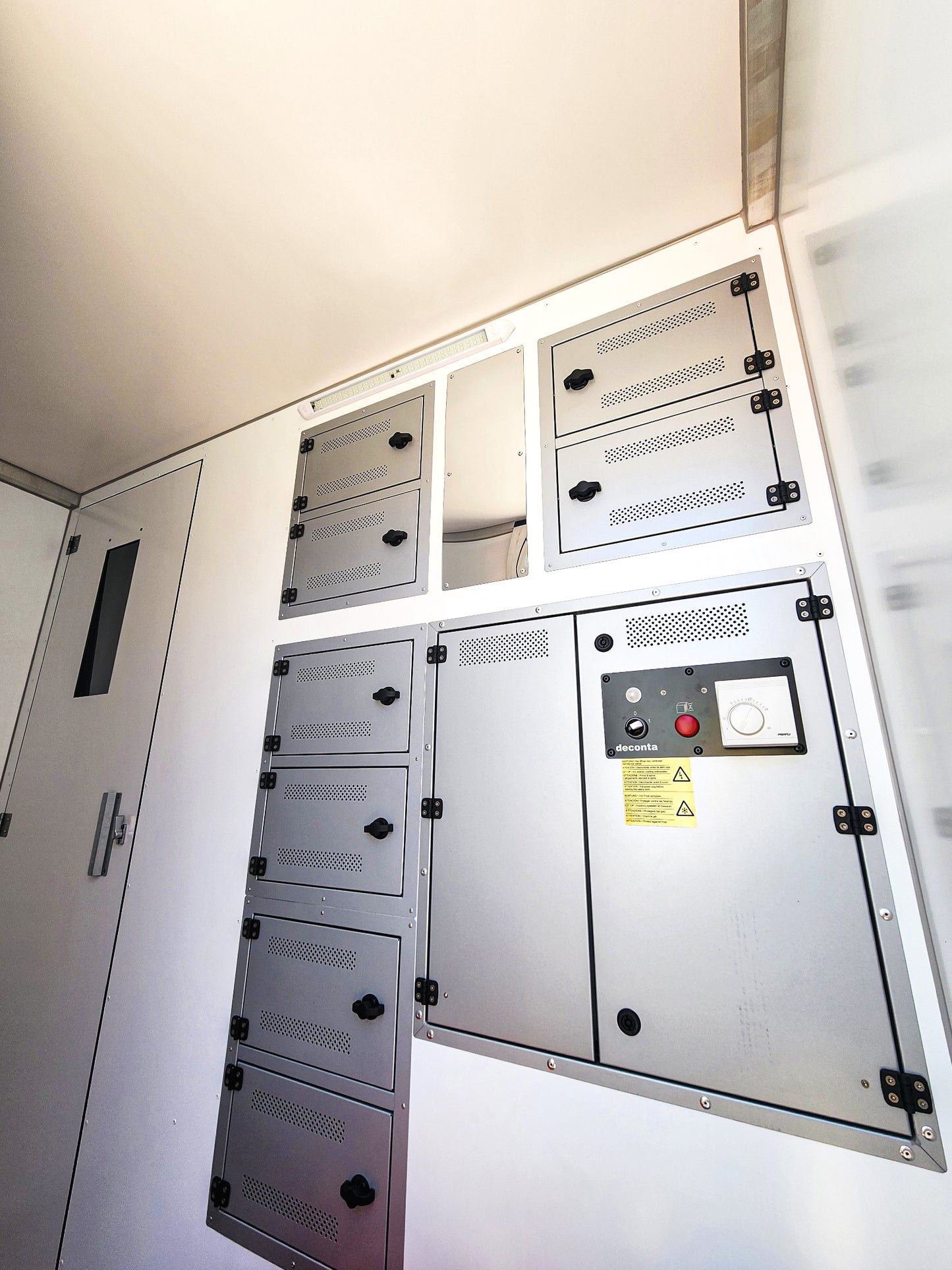 Mobile Decon Unit E4000